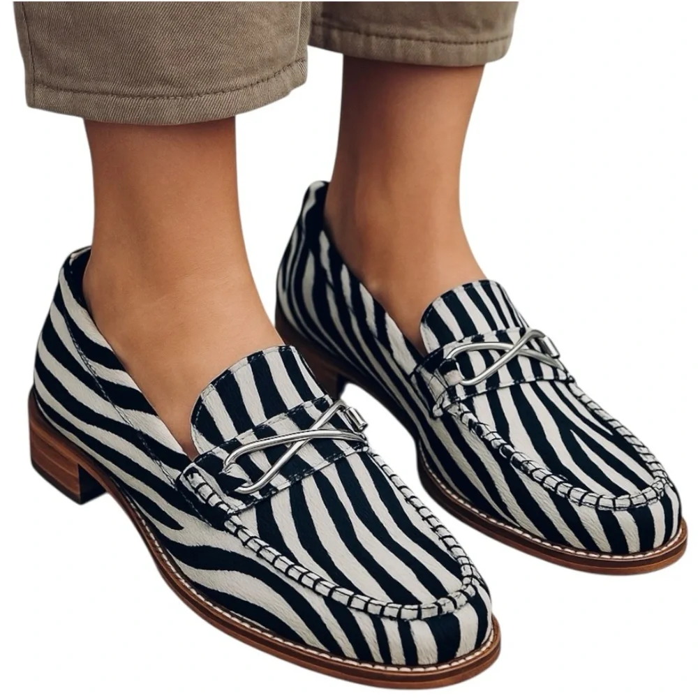 NWOT Etta Grove Women's Zebra calf hair Print‎ Loafers Size 9 Multicolor Flats
